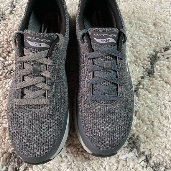 sketchers arch fit mens